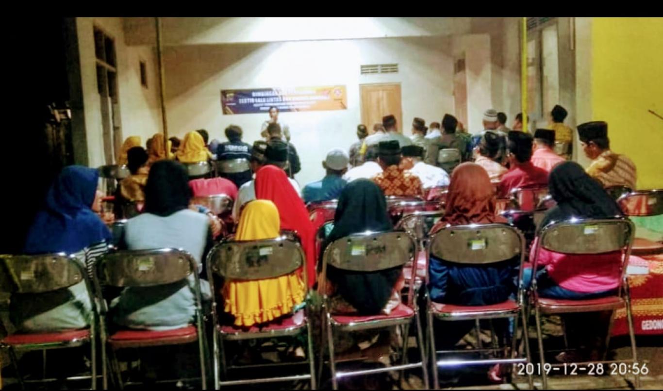KARANG TARUNA DUSUN GANJURAN GELAR PENYULUHAN TERTIB BERLALU LINTAS DAN BAHAYA NARKOBA